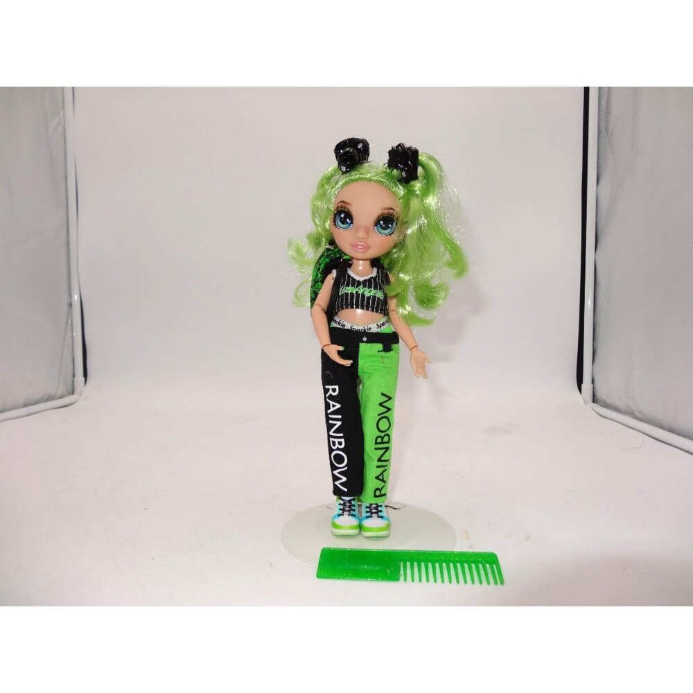 Rainbow High Jade Hunter Green Fashion Doll with Comb Backpack